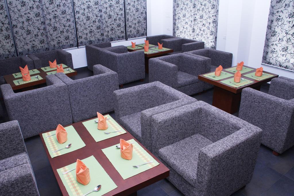 Hotel Hills Park Pathanāmthitta Zewnętrze zdjęcie