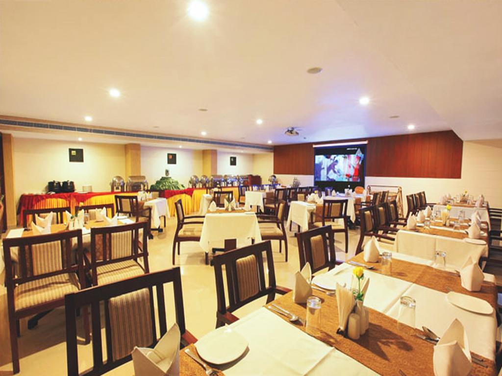 Hotel Hills Park Pathanāmthitta Zewnętrze zdjęcie