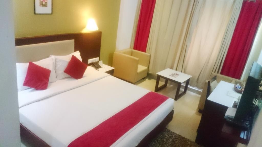 Hotel Hills Park Pathanāmthitta Zewnętrze zdjęcie